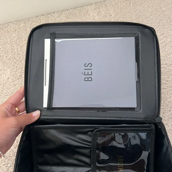 Beis Cosmetic Case - Picture 7 of 10